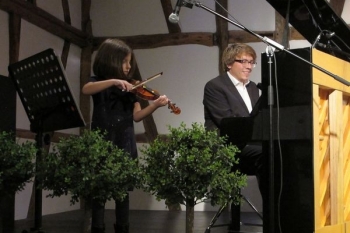 Elise Riviere (Gesang) und Adrian Rinck (Klavier) - 2013